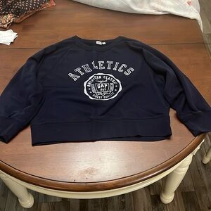Gap sweatshirt